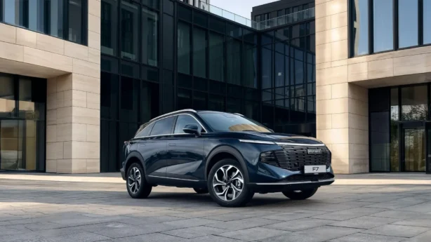 HAVAL F7 2026 модельного года получил усиленную технику и новые цифровые функции